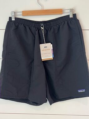 NWT Patagonia Black Men's Baggies 7” Medium